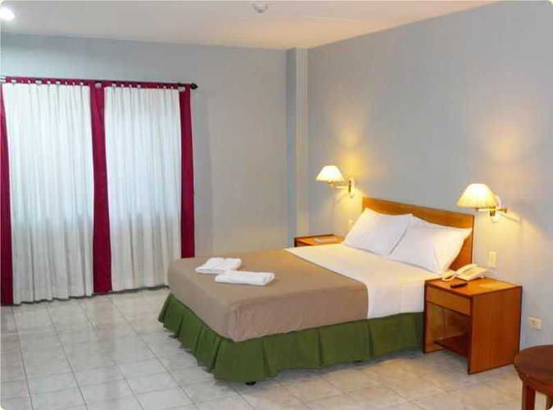 Sequoia Inn Davao Exterior foto