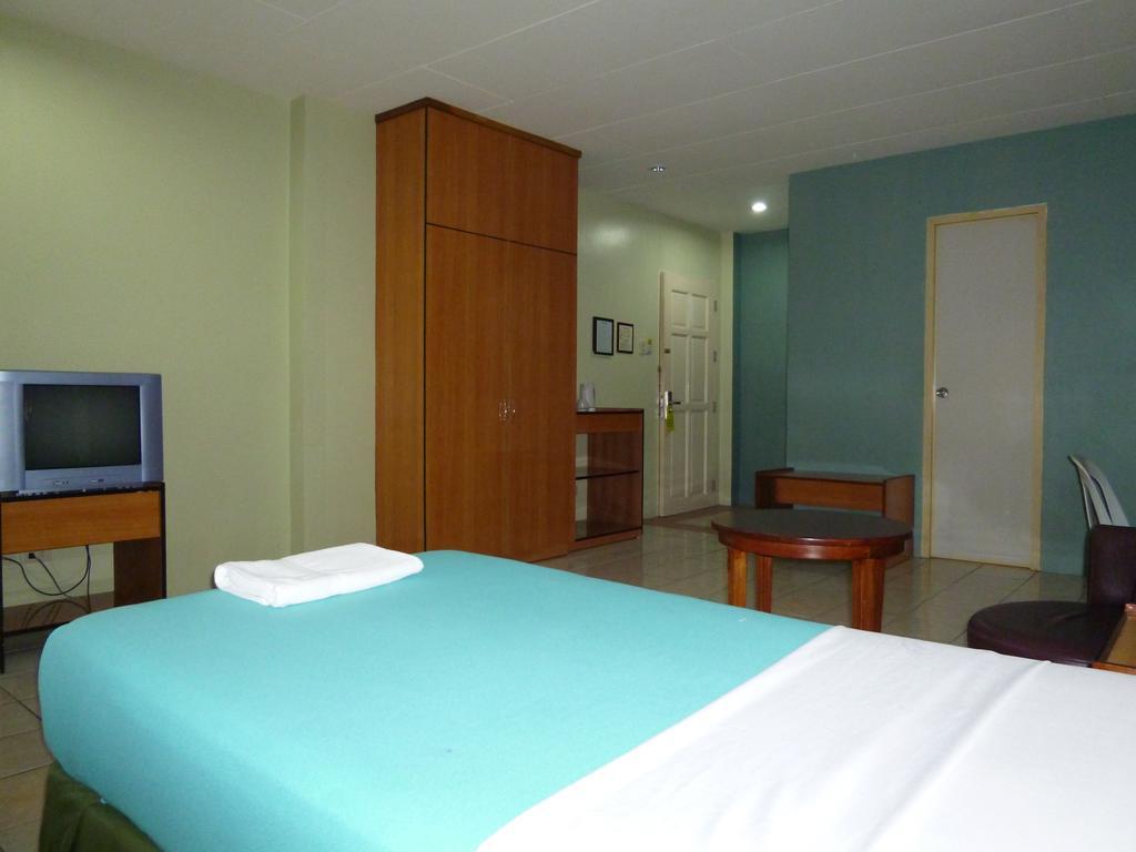 Sequoia Inn Davao Quarto foto